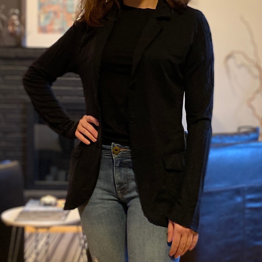 NM Majestic Deconstructed Blazer